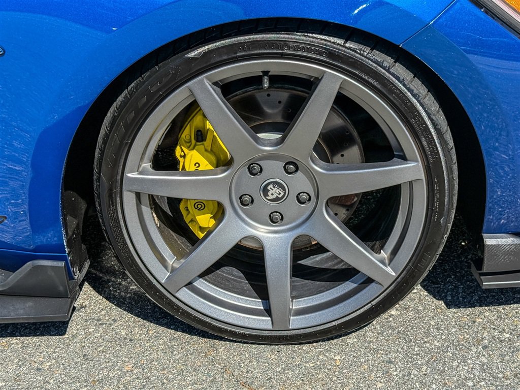 Used 2017 Ford Mustang GT Premium RWD image 32