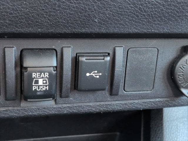 Certified 2020 Toyota Tacoma SR5 RWD image 20