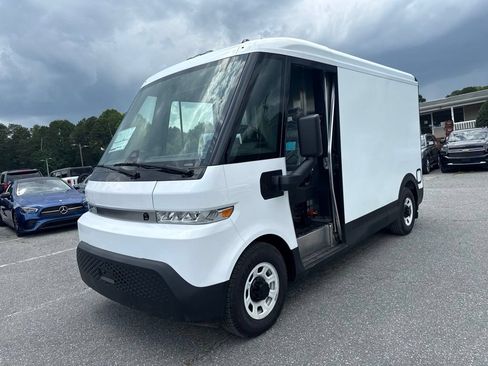 Used 2024 Chevrolet Brightdrop 400 w/ Commercial Equipment Package AWD/4WD image 1