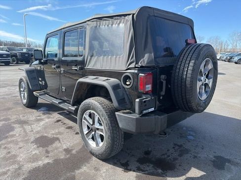 Used 2017 Jeep Wrangler Unlimited Sahara w/ Connectivity Group image 3
