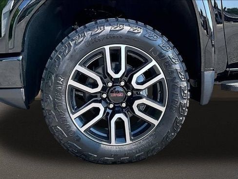 New 2026 GMC Sierra 1500 AT4 w/ AT4 Premium Package AWD/4WD image 13