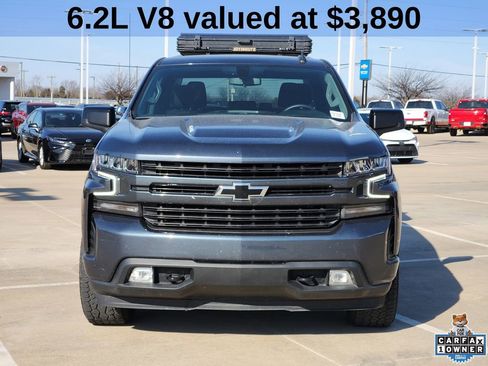 Used 2021 Chevrolet Silverado 1500 RST image 2