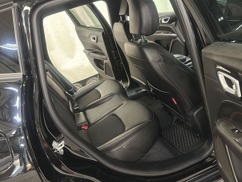 Certified 2025 Jeep Compass Trailhawk AWD/4WD image 28