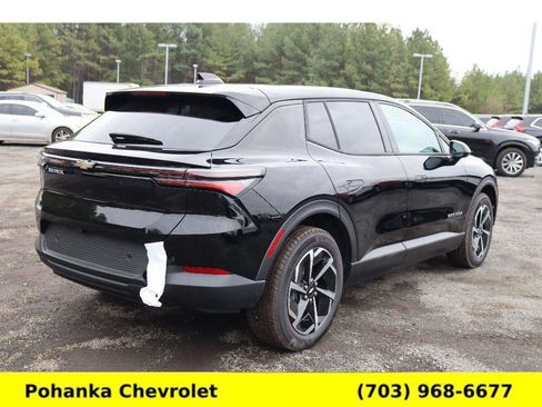 New 2026 Chevrolet Equinox EV LT image 7