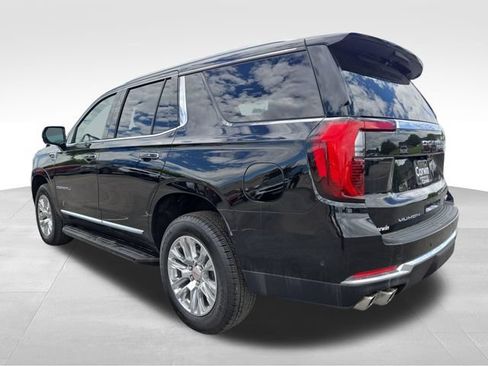 Used 2026 GMC Yukon Denali w/ Advanced Technology Package AWD/4WD image 10