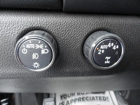 Used 2021 GMC Canyon Denali image 22