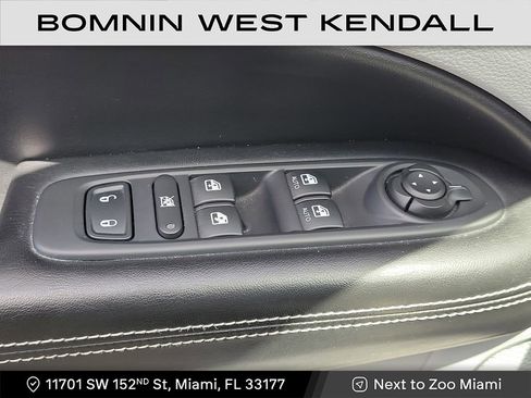 Used 2018 Jeep Compass Latitude image 31