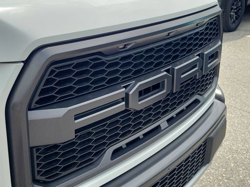 Used 2018 Ford F150 Raptor AWD/4WD image 7