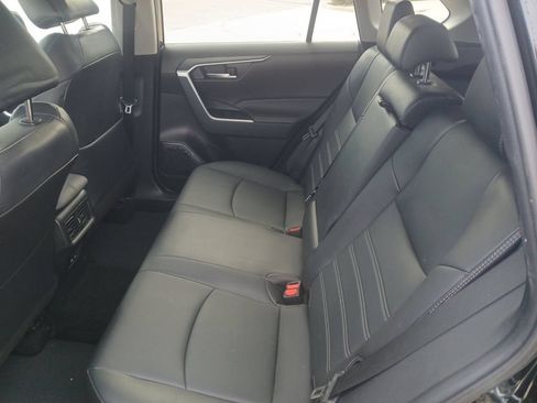 Used 2024 Toyota RAV4 XLE Premium FWD image 27