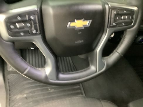 Used 2025 Chevrolet Silverado 2500 LT w/ Convenience Package AWD/4WD image 15