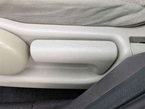 Used 2012 Honda CR-V EX image 25