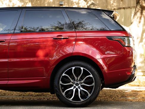 Used 2019 Land Rover Range Rover Sport HSE Dynamic image 20
