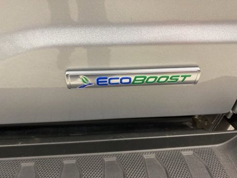 Used 2023 Ford F150 Lariat w/ Trailer Tow Package image 8