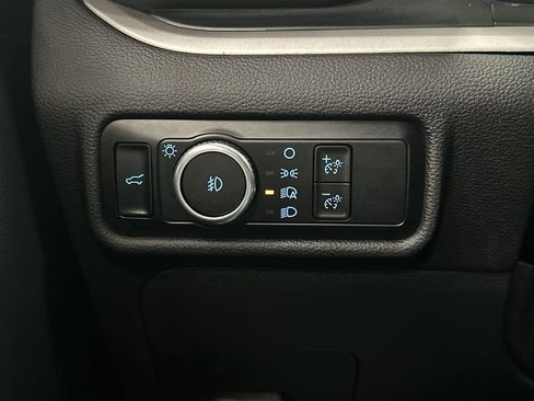 Used 2023 Ford Explorer XLT w/ Equipment Group 202A image 25