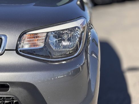 Used 2016 Kia Soul image 8