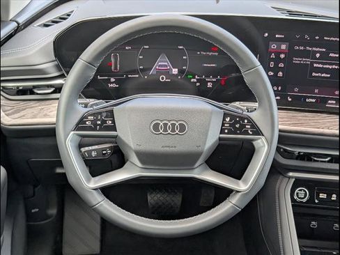 New 2025 Audi Q5 2.0T Premium image 8