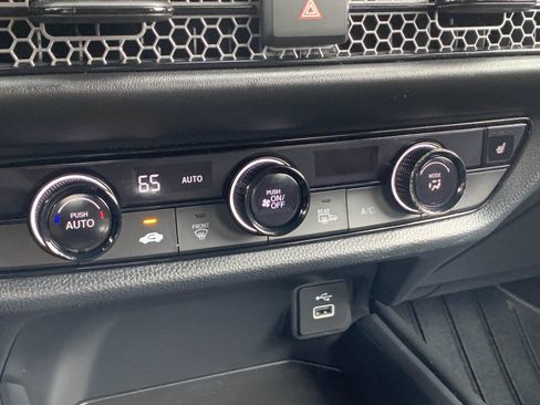 Certified 2023 Honda HR-V Sport image 22