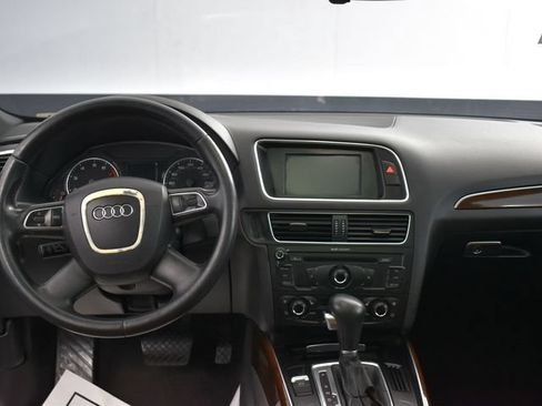 Used 2011 Audi Q5 2.0T Premium AWD/4WD image 8