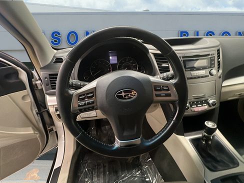 Used 2012 Subaru Outback 2.5i Premium image 15