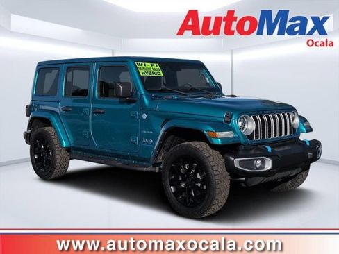 Used 2024 Jeep Wrangler Unlimited Sahara w/ Technology Group AWD/4WD image 1