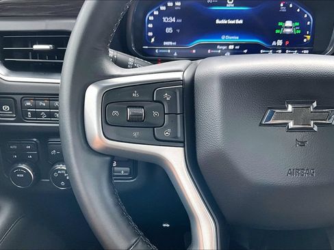 Used 2024 Chevrolet Tahoe Z71 w/ Luxury Package AWD/4WD image 18