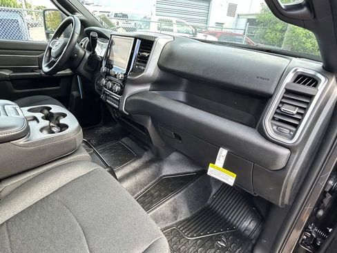 New 2025 RAM 3500 Big Horn image 29