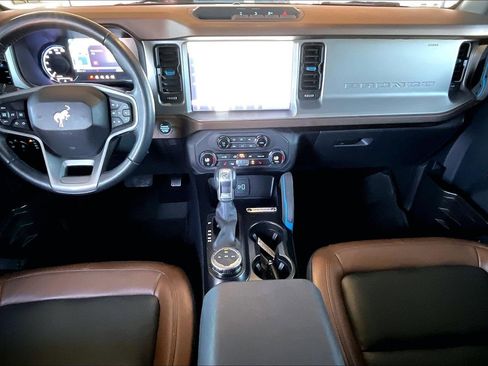 Used 2023 Ford Bronco Outer Banks AWD/4WD image 7