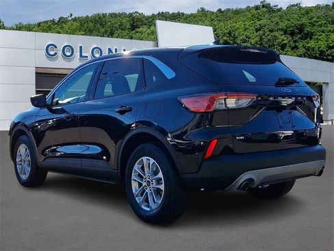 Certified 2022 Ford Escape SE w/ Convenience Package image 4