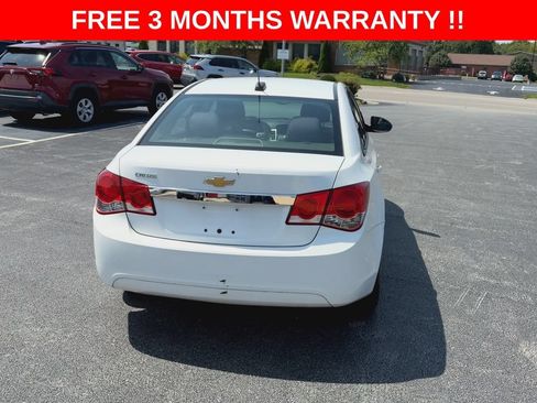 Used 2015 Chevrolet Cruze LS FWD image 7
