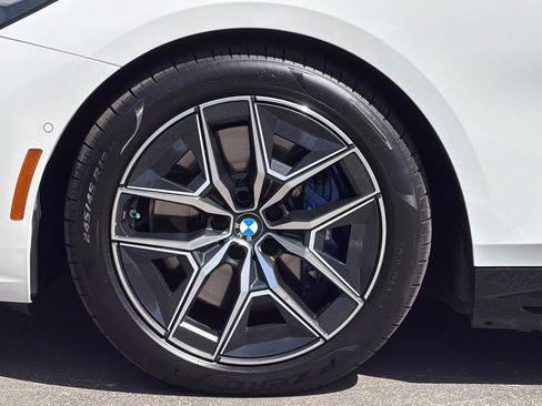 Used 2026 BMW i5 eDrive40 w/ M Sport Package AWD/4WD image 37