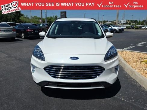 Used 2021 Ford Escape Titanium FWD image 1