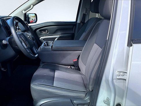 Used 2023 Nissan Titan SV RWD image 27