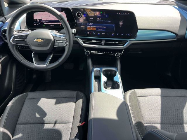 Used 2024 Chevrolet Equinox EV LT FWD image 15