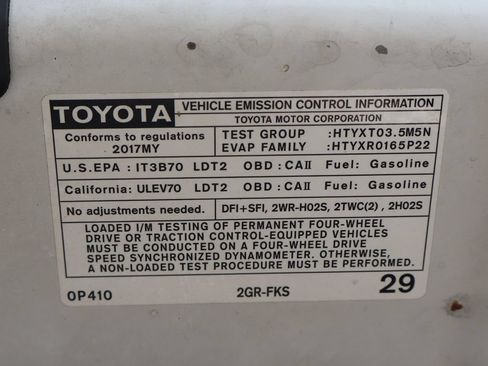 Used 2017 Toyota Tacoma TRD Pro AWD/4WD image 15