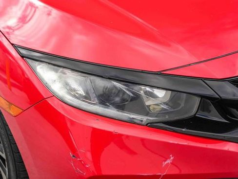 Used 2019 Honda Civic Sport image 2