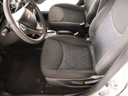 Used 2022 Chevrolet Spark LT FWD image 10
