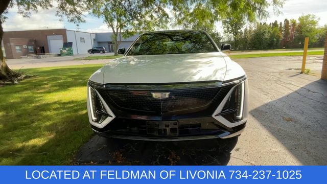 Used 2024 Cadillac Lyriq Sport w/ LPO, Floor Liner Package AWD/4WD image 3