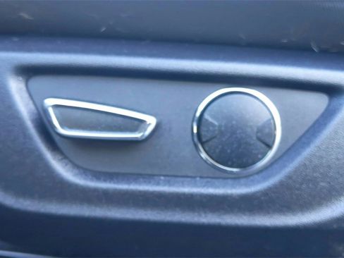 Used 2015 Ford Mustang Coupe w/ Equipment Group 051A image 17