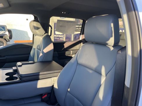 New 2025 Ford F150 XL w/ Equipment Group 103A High image 28