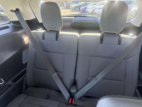 Certified 2025 Ford Explorer Active image 17