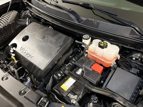 Used 2020 Chevrolet Traverse RS w/ LPO, Floor Liner Package image 37