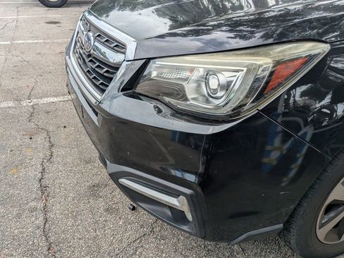 Used 2018 Subaru Forester 2.5i Limited AWD/4WD image 4