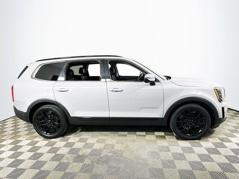 Used 2021 Kia Telluride EX w/ EX Premium Package AWD/4WD image 2