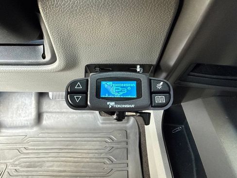 Used 2020 Ford F150 XLT w/ Equipment Group 302A Luxury AWD/4WD image 14