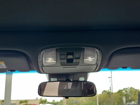 Used 2022 Kia Sportage Nightfall Edition image 20