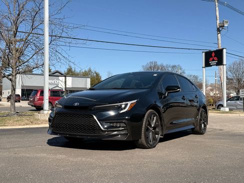 Used 2026 Toyota Corolla SE FWD image 6