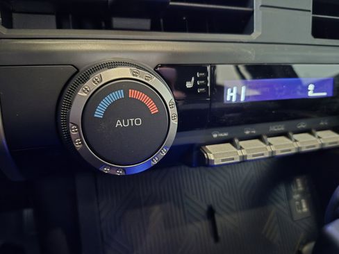 New 2025 Toyota Tacoma SR5 image 33