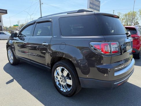 Used 2017 GMC Acadia Limited SLT FWD image 6