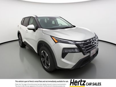 Used 2025 Nissan Rogue SV
