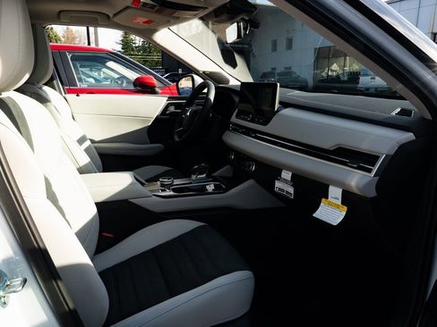 New 2026 Mitsubishi Outlander SE image 27